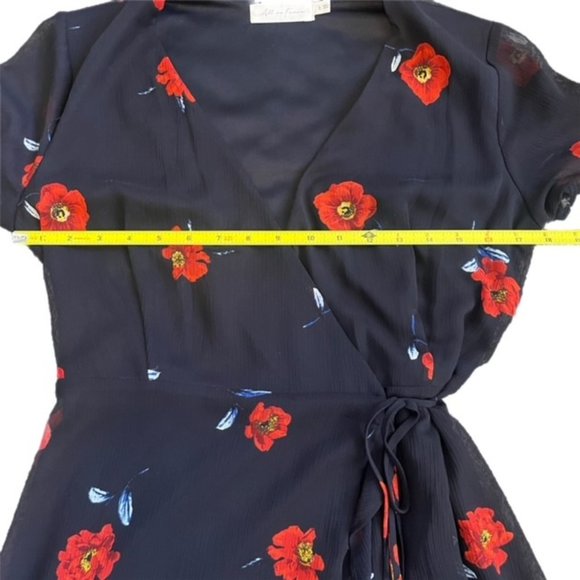 All in Favor Isabella Wrap Flounce Mini Dress Navy and Red Floral - Picture 5 of 9
